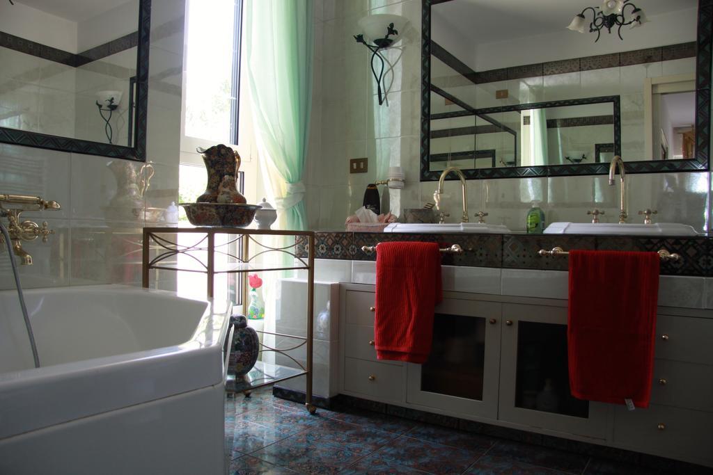 The Incantation Guest House Montesilvano Room photo